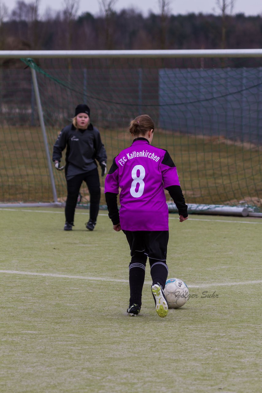 Bild 136 - D-Juniorinnen FSC Kaltenkirchen - SV Henstedt-Ulzburg : Ergebnis: 10:1